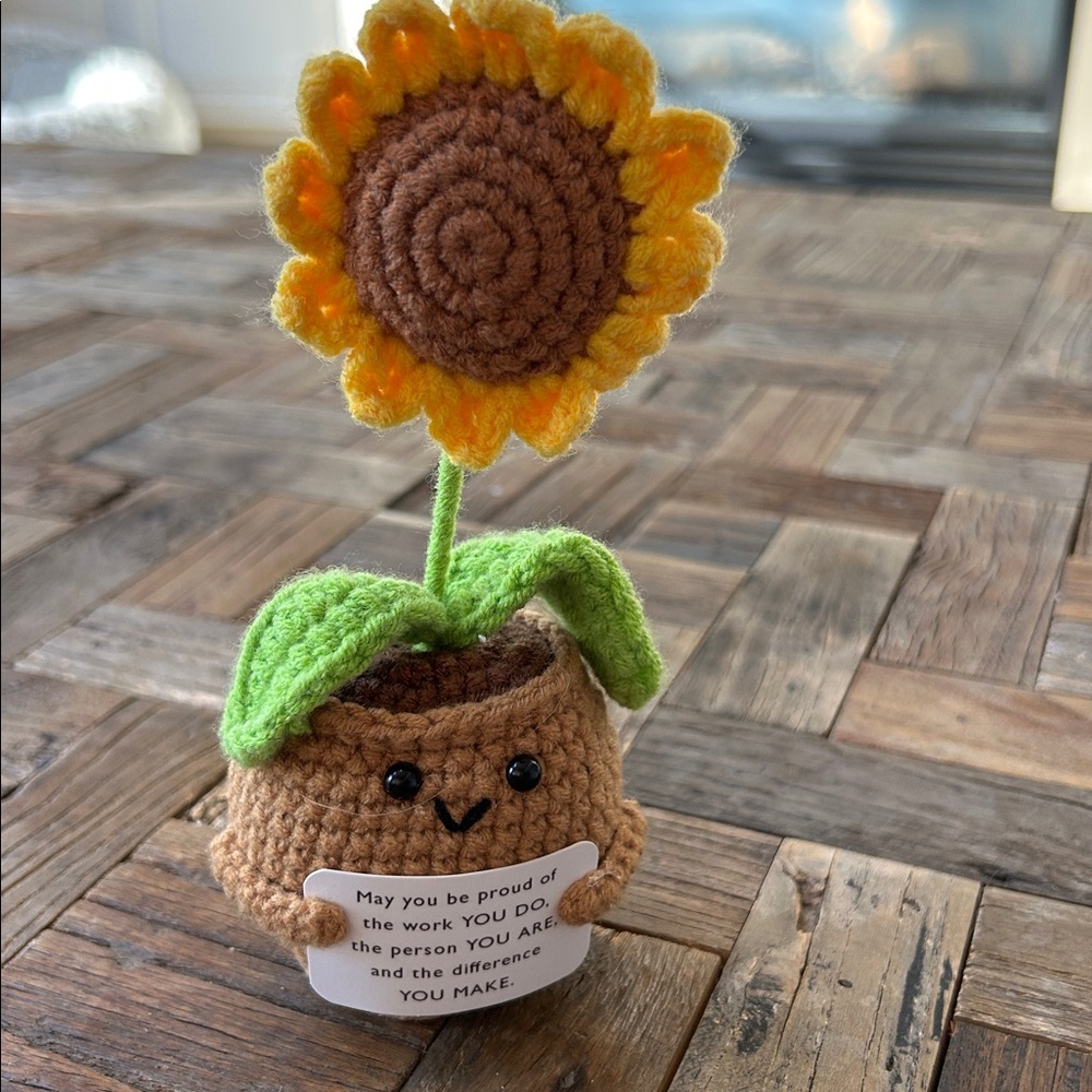 Crochet Sunflower Pot 6 1/2” High - Picture 6 of 6